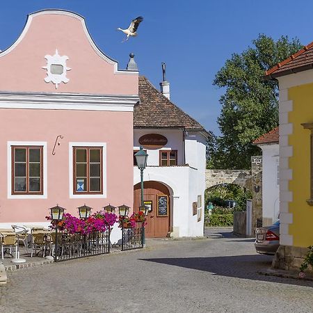 Unser Rosa Haus Fuer Sie Ruszt Szoba fotó